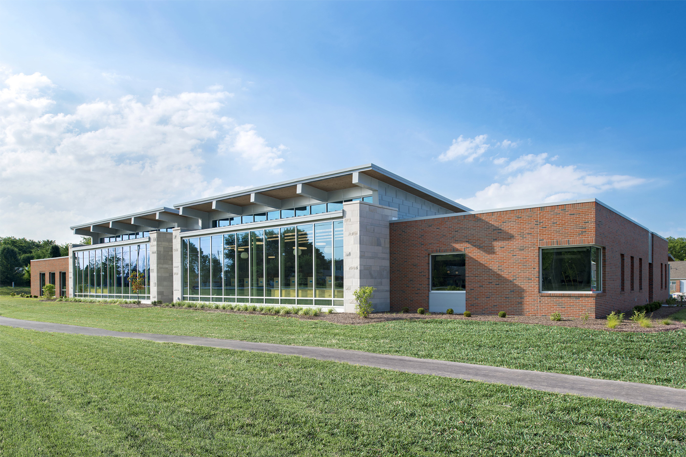 HANCOCK COUNTY PUBLIC LIBRARY krM Architecture+