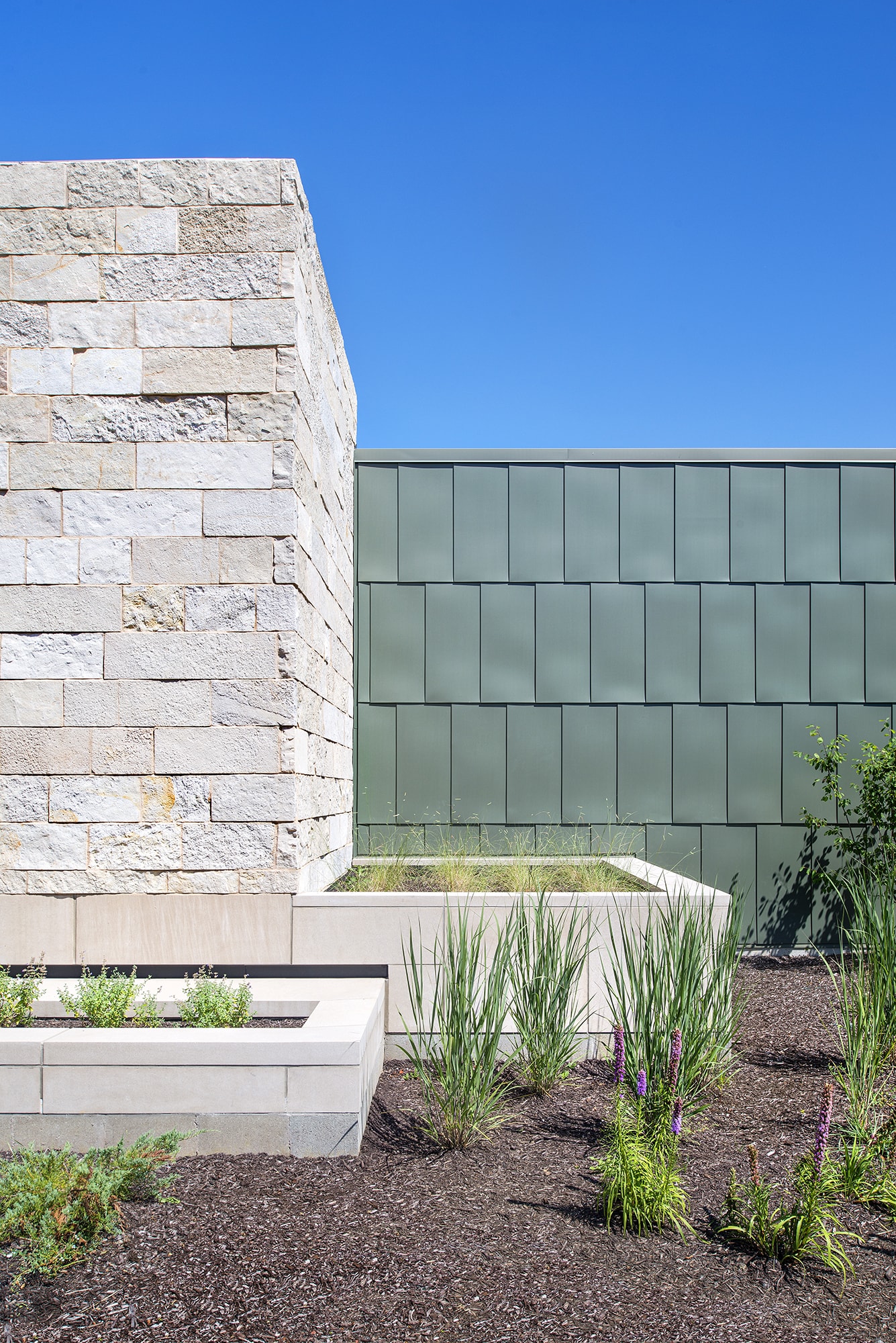 krM Architecture Indianapolis Public Library Michigan Road