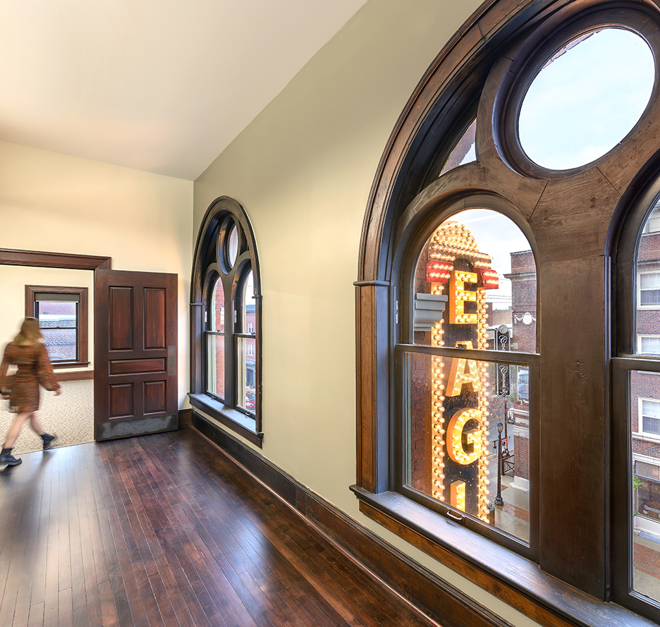 Eagles Theatre – krM Architecture