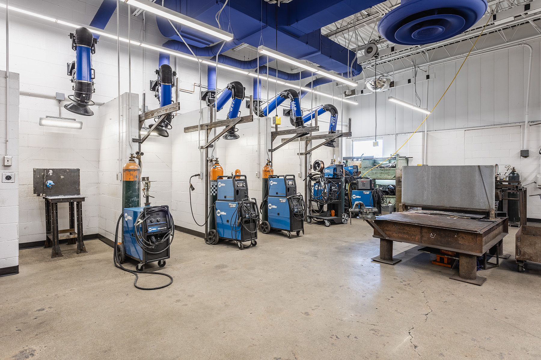 08-(Elwood Career Center)_compressed