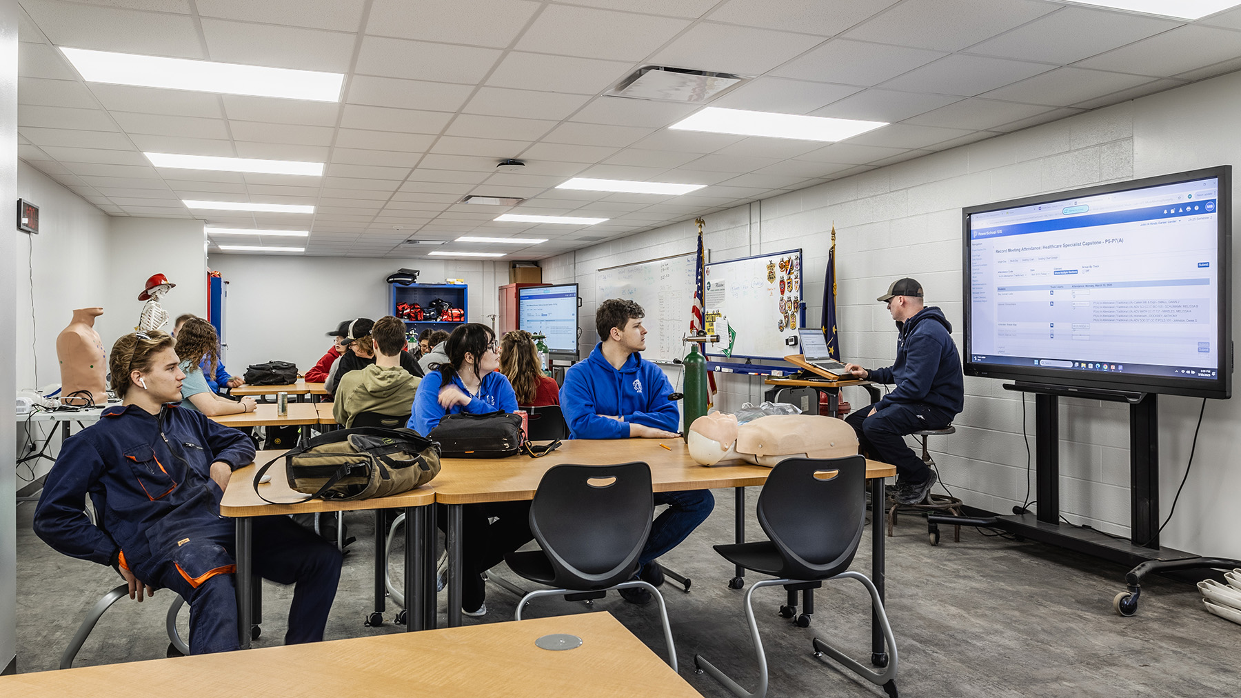 30-(Elwood Career Center)_compressed